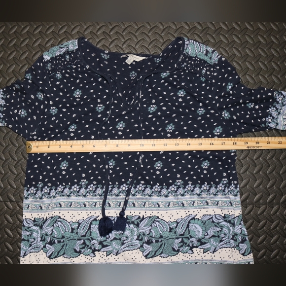 Lucky Brand Top - Picture 5 of 7